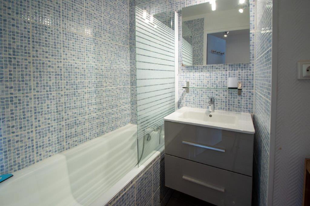 לס דה-אלפס Residence Plein Sud A Cote Jandri Express, Front De Neige, Vue Splendide, Label 2 Alpes, Classe 2 Etoiles Tourisme מראה חיצוני תמונה